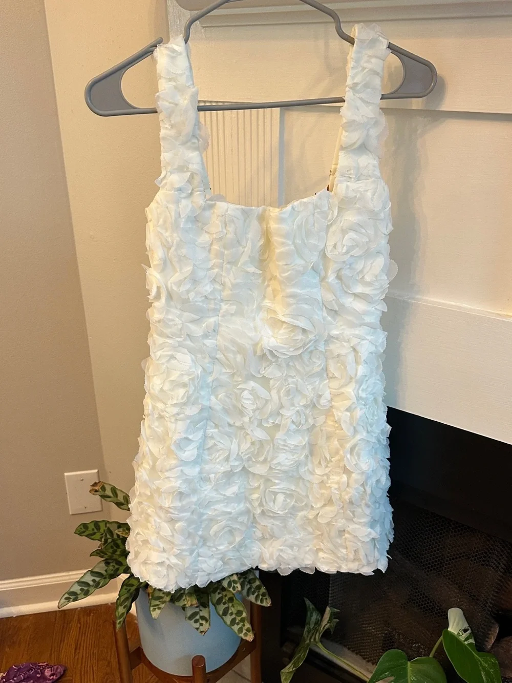 Oh Polly Posy White Floral Appliqué Mini Dress
